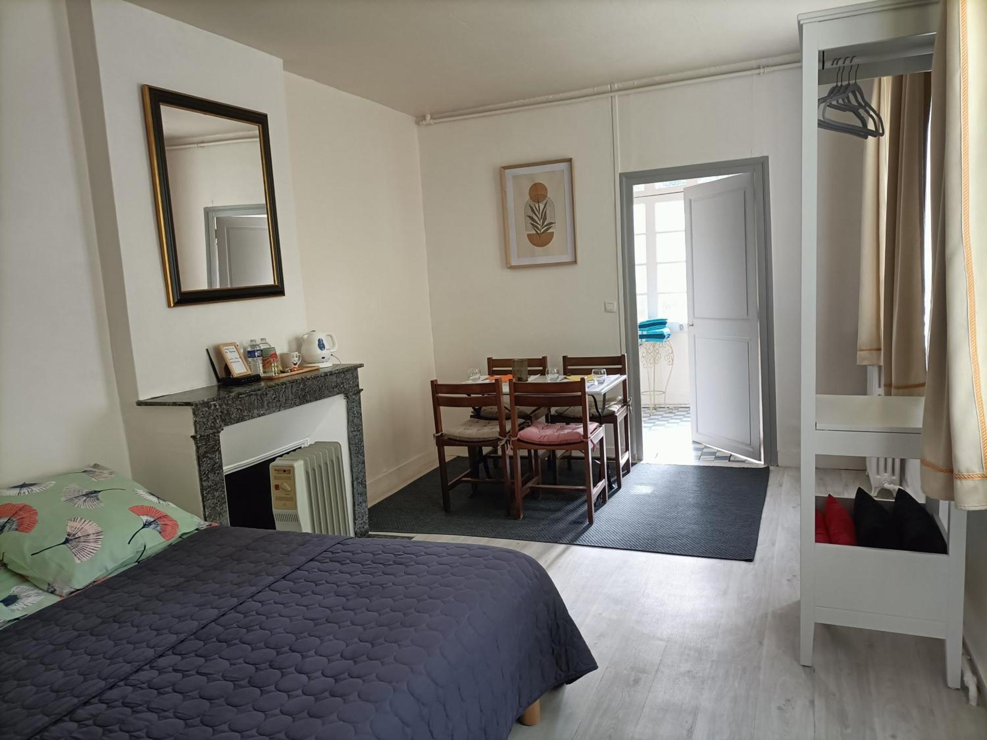 Villa Esperanza Suite De Plain-Pied, Independante, 2 A 4 Personnes Proche Zoo De Beauval Et Chateaux De La Loire Valencay Exterior photo